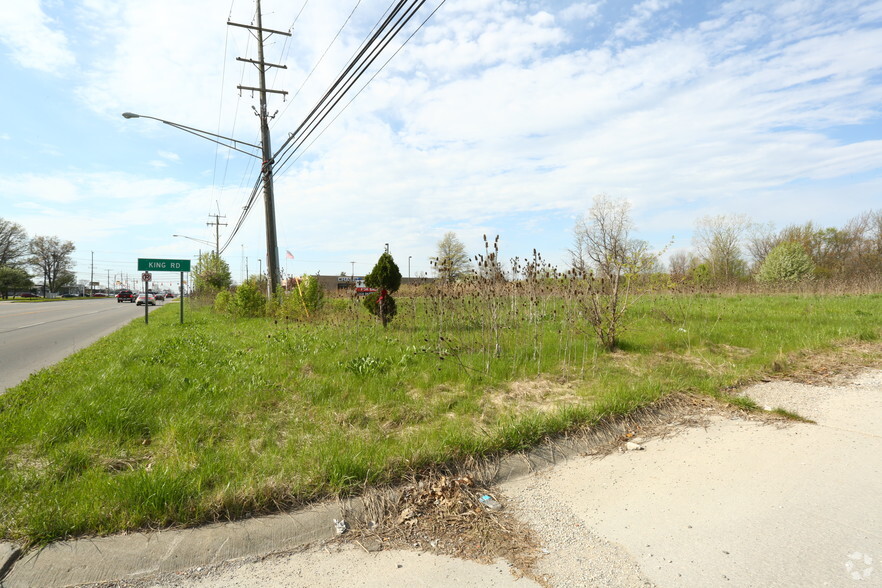 Allen Rd, Brownstown, MI à vendre - Autre - Image 2 de 2