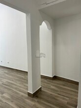 Retail in Segovia, Segovia for lease Interior Photo- Image 2 of 4