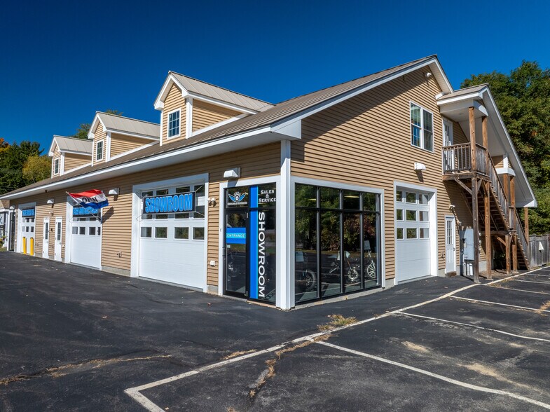 55 Daniel Webster Hwy, Meredith, NH à louer - Photo du bâtiment - Image 3 de 15