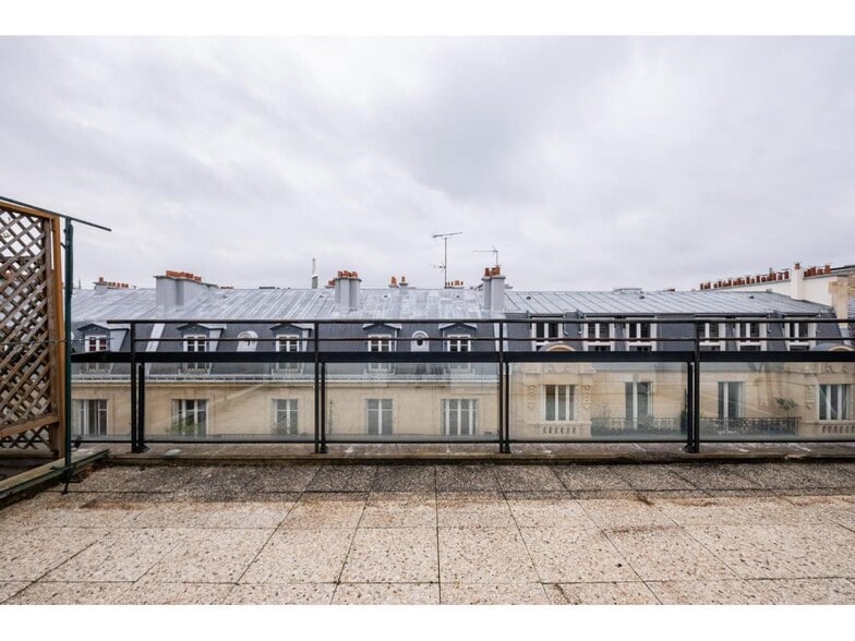 18 Rue Chartran, Neuilly-sur-Seine for lease - Floor Plan - Image 2 of 24