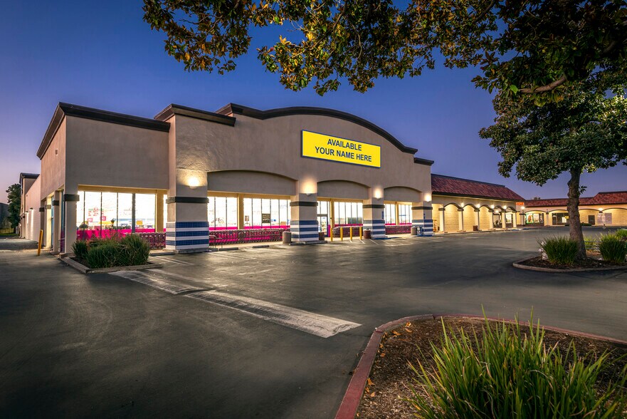 2800-2878 Zinfandel Dr, Rancho Cordova, CA à louer - Photo du bâtiment - Image 2 de 15