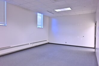 299 Johnson Ave, Waseca, MN for lease Interior Photo- Image 2 of 3