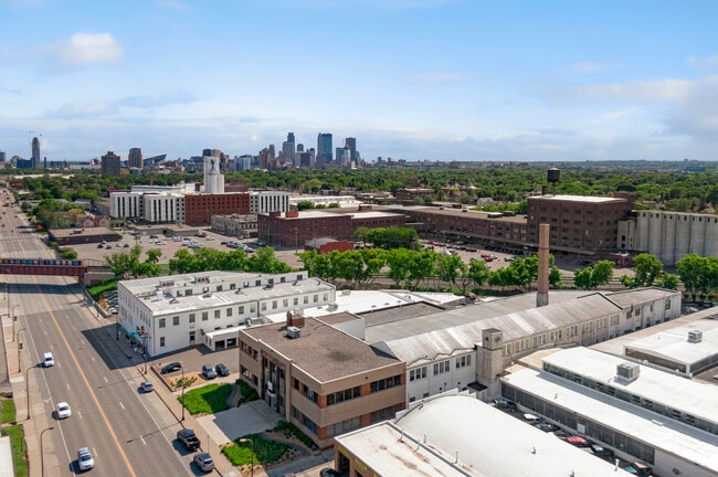 More details for 1618-1620 Central Ave NE, Minneapolis, MN - Retail, Flex for Lease