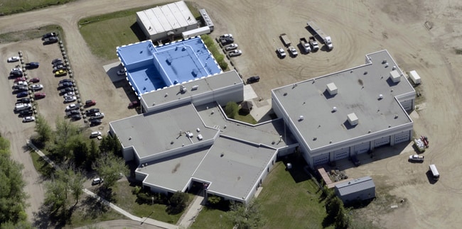 Plus de détails pour 160 Mackenzie Blvd, Fort McMurray, AB - Industriel à louer