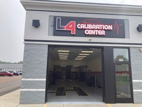 701-755 S West End Blvd, Quakertown, PA for lease Interior Photo- Image 2 of 5