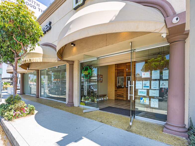 8328-8332 Lincoln Blvd, Los Angeles, CA à vendre - Photo du bâtiment - Image 2 de 24