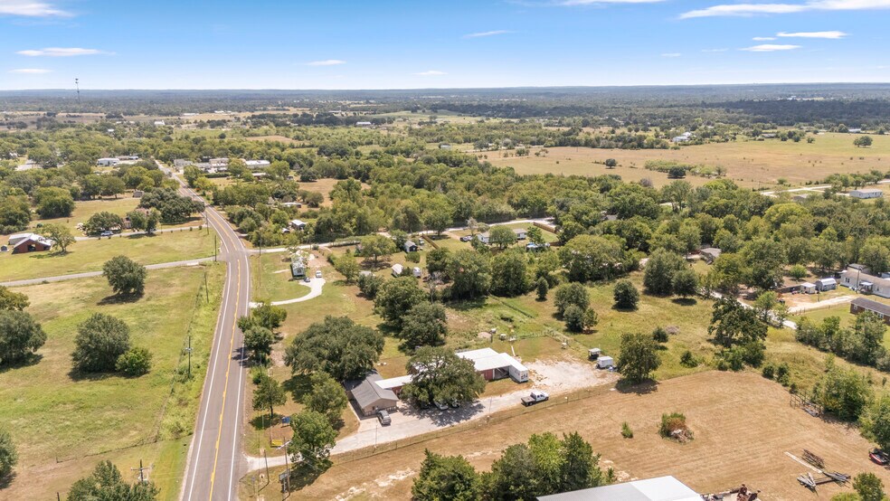 9772 FM 1696 Rd, Bedias, TX à vendre - Photo du bâtiment - Image 3 de 42