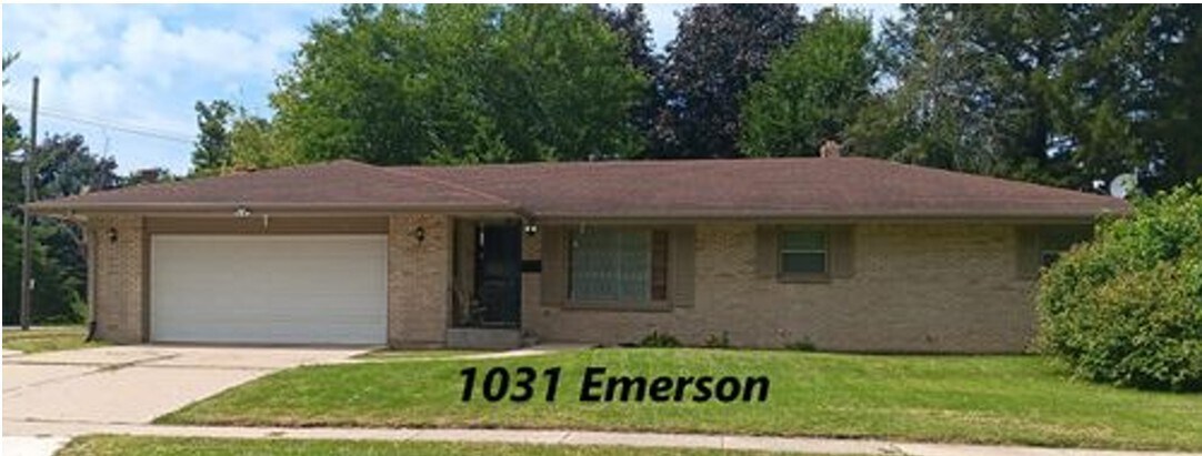 1031 Emerson Dr, Rockford, IL à vendre Photo principale- Image 1 de 1