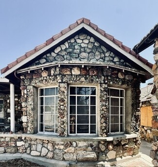 More details for 901 E Ogden Ave, Las Vegas, NV - Retail for Sale