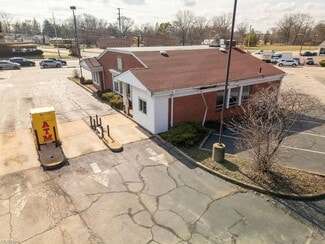 Plus de détails pour 2911 Youngstown Rd SE, Warren, OH - Commerce de détail à vendre