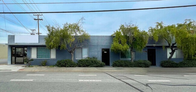 Plus de détails pour 1601-1607 Old County Rd, San Carlos, CA - Industriel à louer