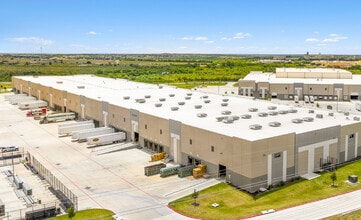19200 Marketplace Ave, Kyle, TX for lease Building Photo- Image 2 of 12