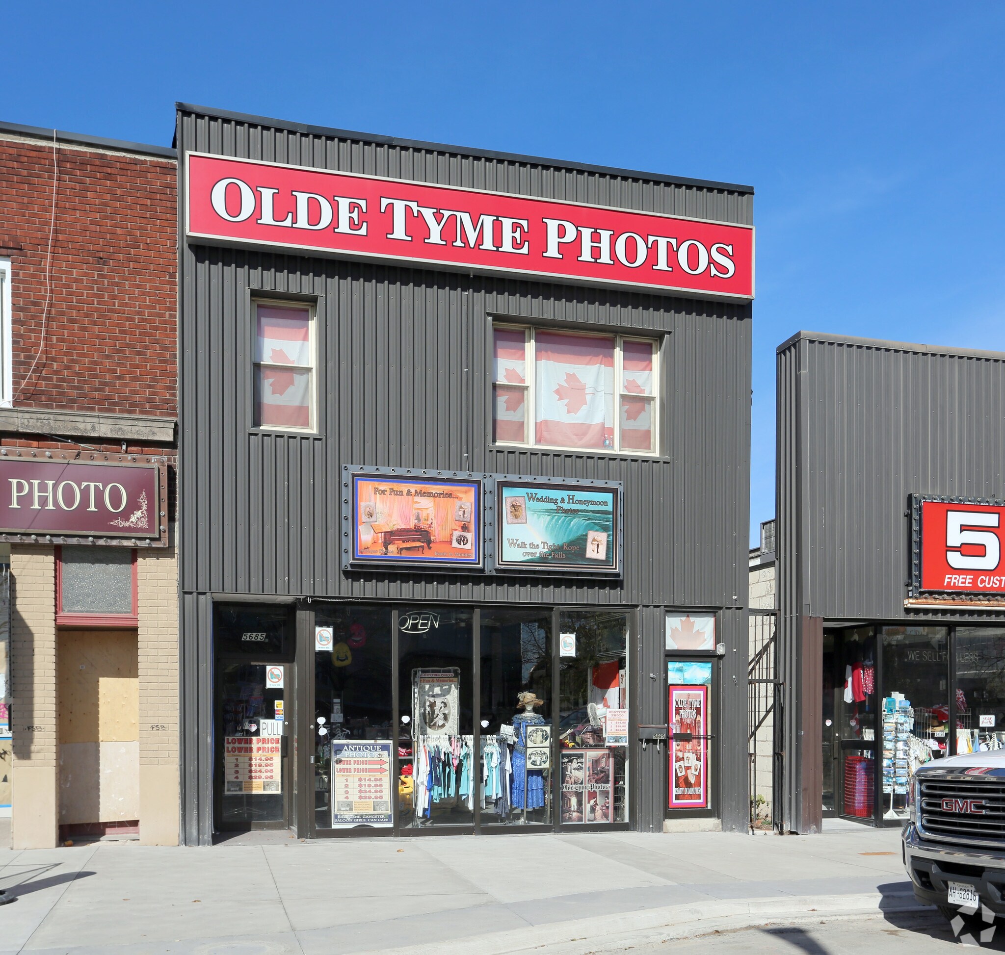 5685 Victoria Ave, Niagara Falls, ON for sale Primary Photo- Image 1 of 1