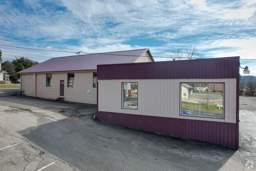4765-4769 Old William Penn Hwy, Murrysville, PA for sale - Building Photo - Image 3 of 4