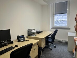 55A Catherine Pl, London for lease Interior Photo- Image 1 of 5