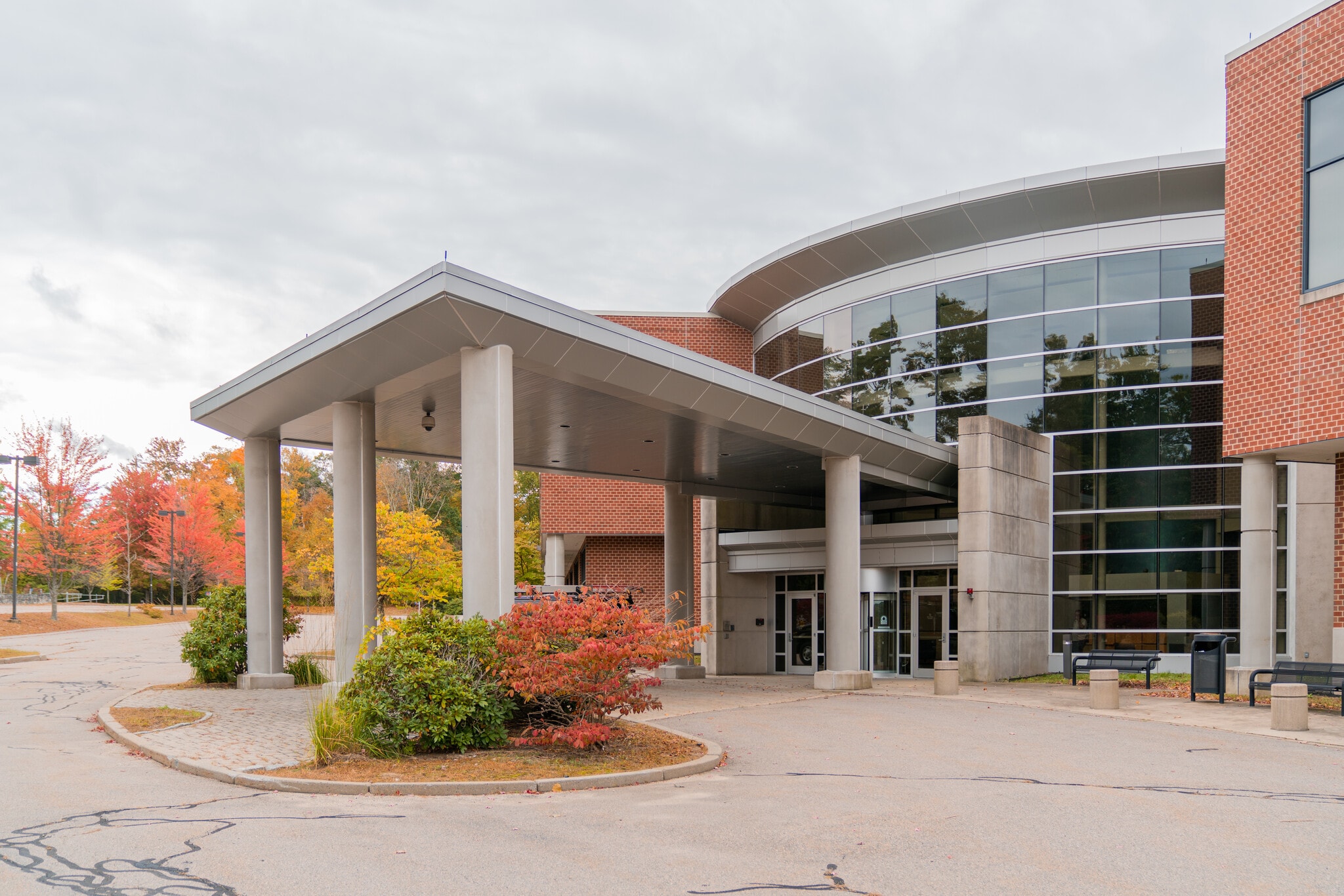 52 South St, Hopkinton, MA for lease Building Photo- Image 1 of 12