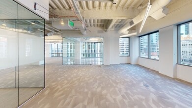 719 2nd Ave, Seattle, WA for lease Interior Photo- Image 2 of 9