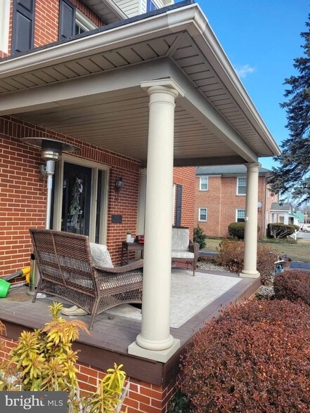 835 W King St, Shippensburg, PA for sale - Building Photo - Image 3 of 4