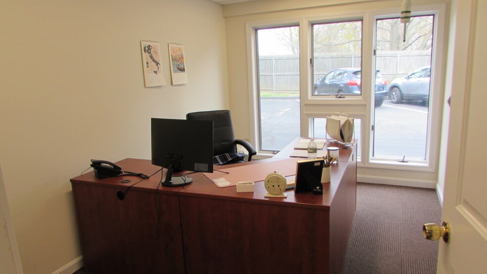 201 Main St, Westbrook, ME for lease - Building Photo - Image 2 of 5