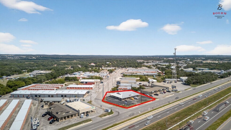 32840 IH-10 W, Boerne, TX à louer - Photo du bâtiment - Image 2 de 41