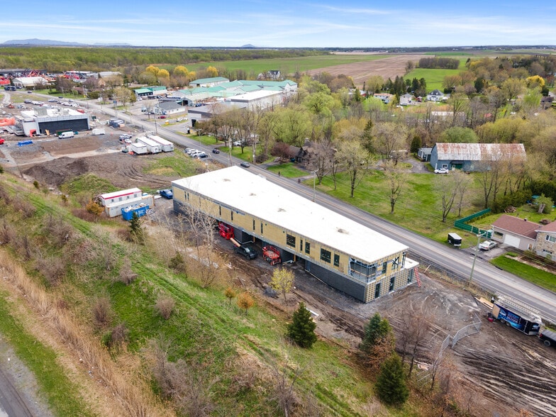 1250 Rte Édouard-VII, Saint-philippe, QC for lease - Building Photo - Image 3 of 14