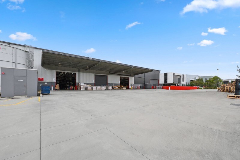 75-79 Canterbury Rd, Braeside for lease Primary Photo- Image 1 of 2