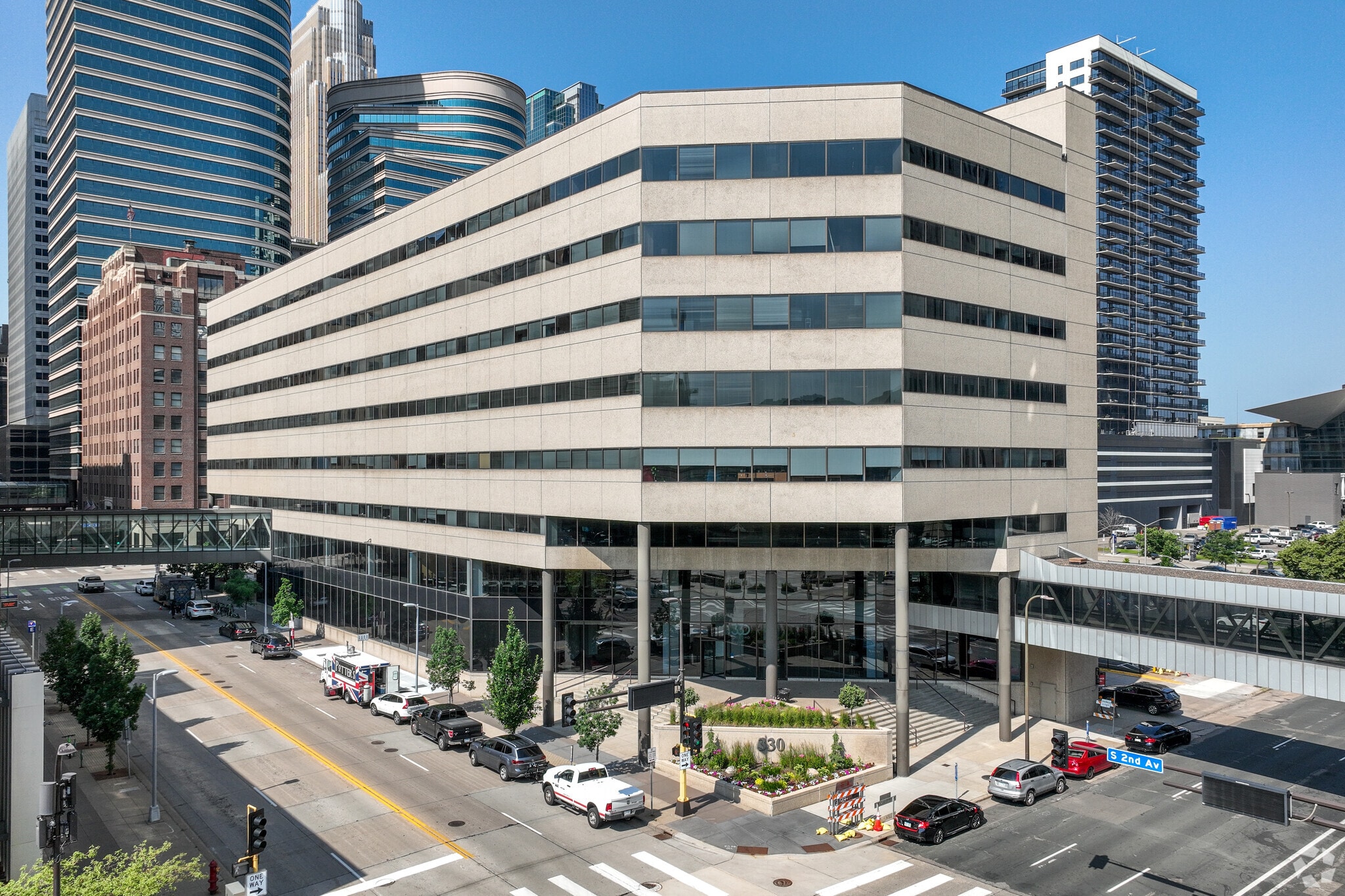 330 2nd Ave S, Minneapolis, MN à vendre Photo principale- Image 1 de 41