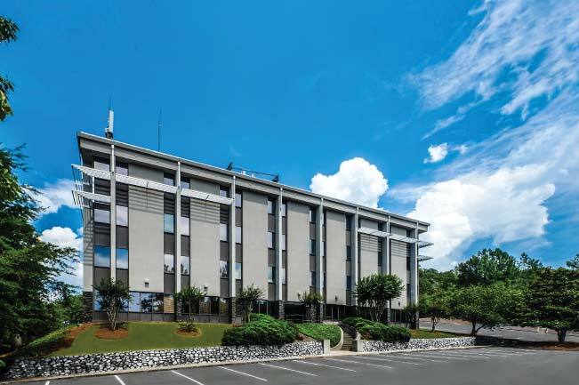 400 Vestavia Pky, Birmingham, AL à louer - Photo du bâtiment - Image 2 de 17