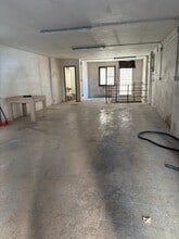 Commerce de détail dans Montcada i Reixac, Barcelona à louer Photo intérieure- Image 2 de 2