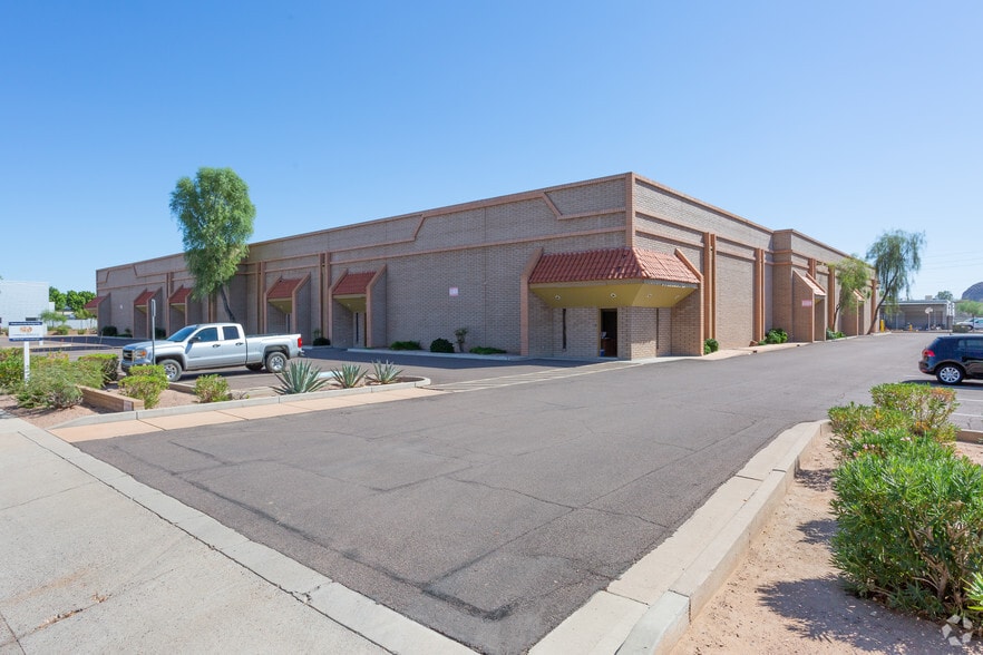 1701 W 10th St, Tempe, AZ for lease - Building Photo - Image 1 of 3