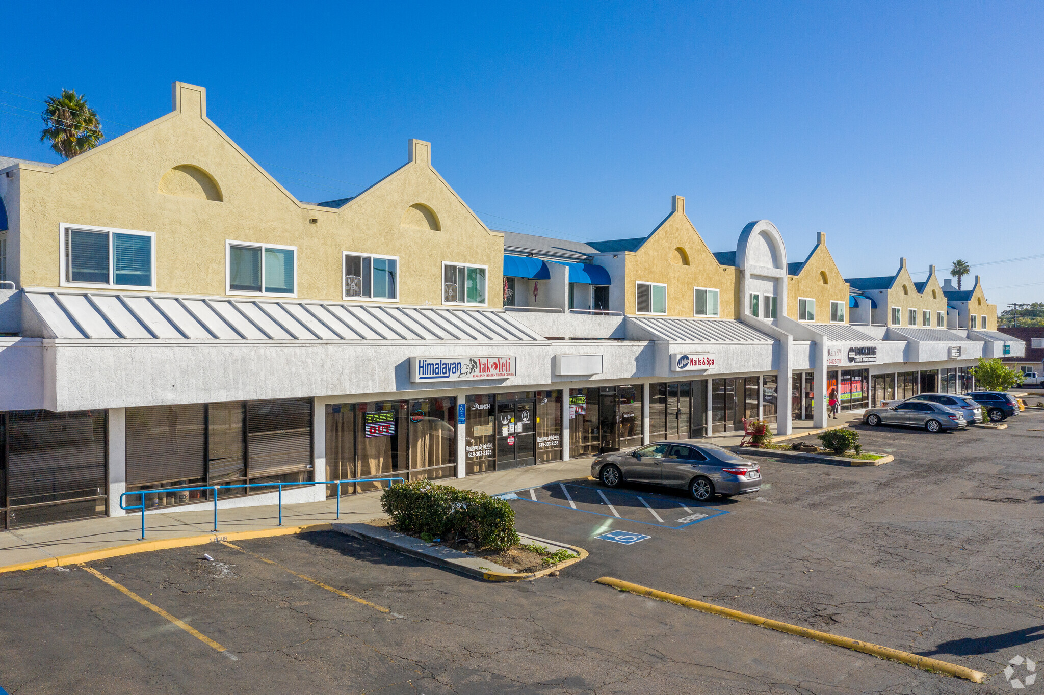 6784 El Cajon Blvd, San Diego, CA for lease Building Photo- Image 1 of 6