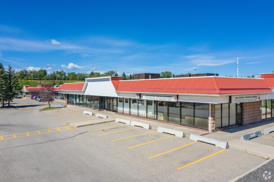 Bow Bottom Trail & 137 Ave SE, Calgary, AB à vendre - Photo principale - Image 1 de 1