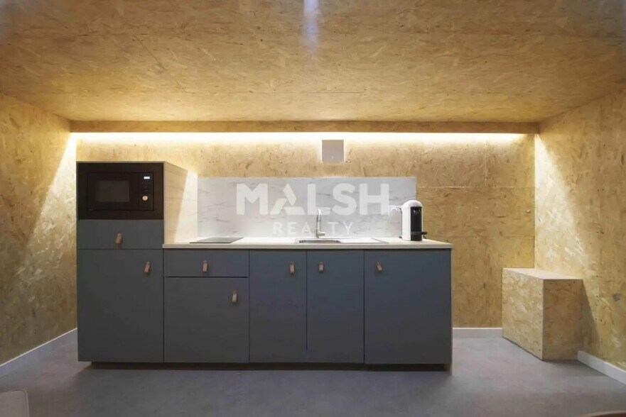 Commerce de détail dans Caluire-et-Cuire à vendre - Photo intérieure - Image 2 de 6