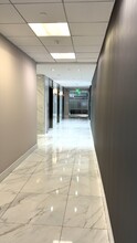 150 SE 2nd Ave, Miami, FL for lease Interior Photo- Image 2 of 15