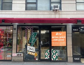 668 Lexington Ave, New York, NY for lease Interior Photo- Image 1 of 1