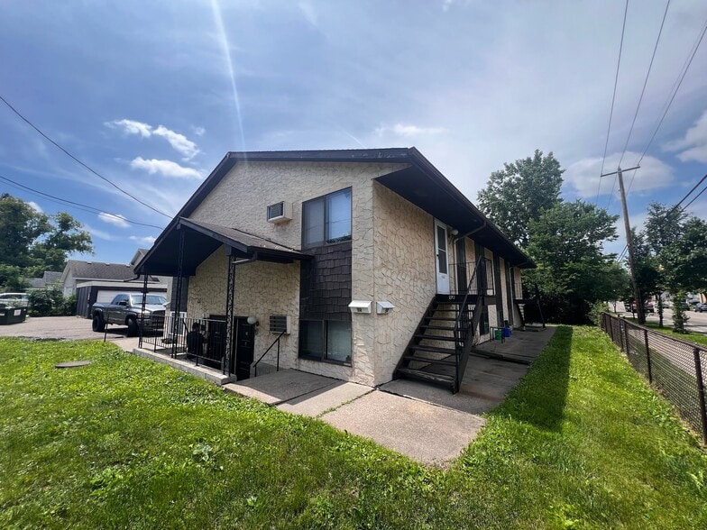 96 Arlington Ave W, Saint Paul, MN for sale - Building Photo - Image 1 of 11