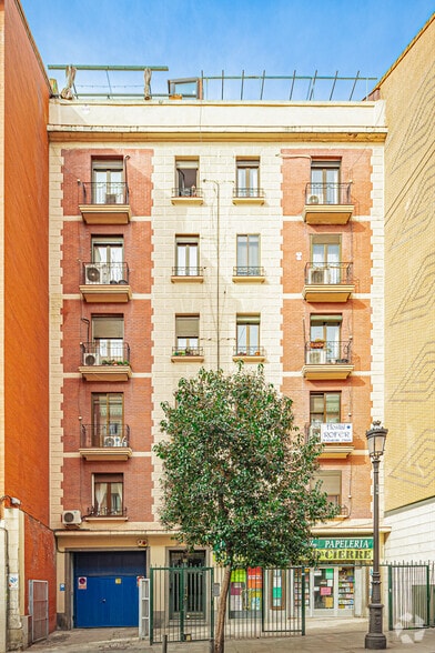 Calle de Toledo, 94, Madrid, Madrid for lease - Primary Photo - Image 1 of 3