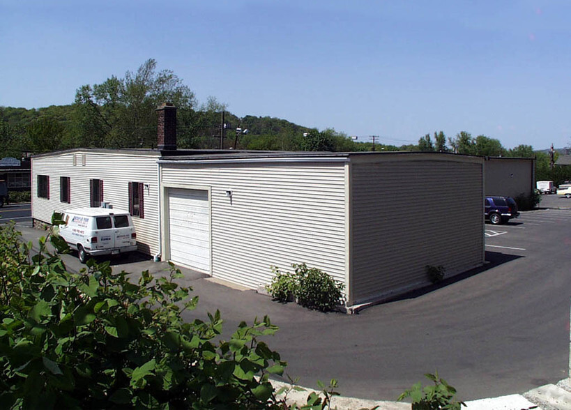 2095 S Main St, Waterbury, CT for lease - Other - Image 2 of 9