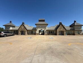 5204 Jacquelyn Ln, Bartlesville, OK for lease Interior Photo- Image 1 of 8