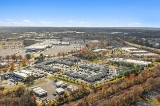 Plus de détails pour 970 Town Center Dr, Langhorne, PA - Bureau, Bureau/Médical à louer