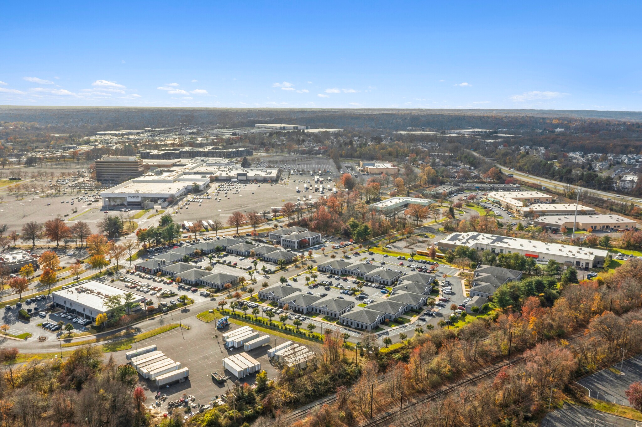 970 Town Center Dr, Langhorne, PA for lease Building Photo- Image 1 of 23