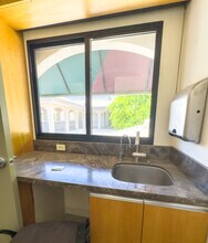 73111 El Paseo Dr, Palm Desert, CA for lease Interior Photo- Image 1 of 7