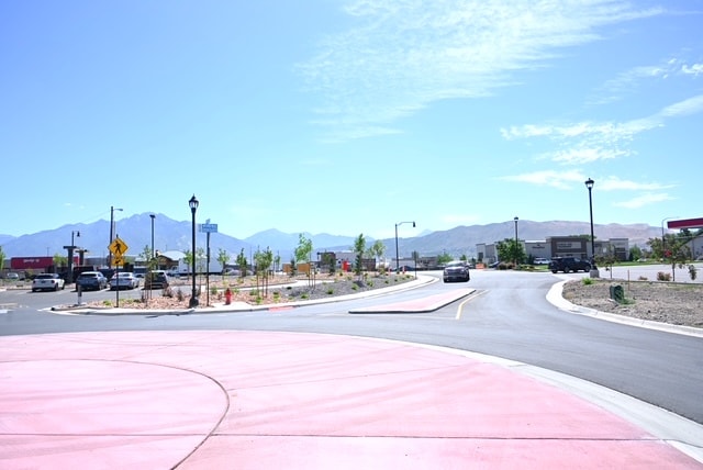 13850 S Redwood Rd, Riverton, UT for lease - Building Photo - Image 3 of 11