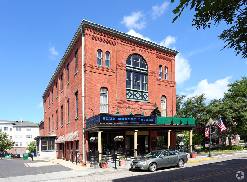 2 S Centre St, Merchantville, NJ for sale - Primary Photo - Image 1 of 1