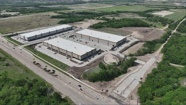 Plus de détails pour SWC Preston Rd & Corinth Ln, Frisco, TX - Industriel à louer