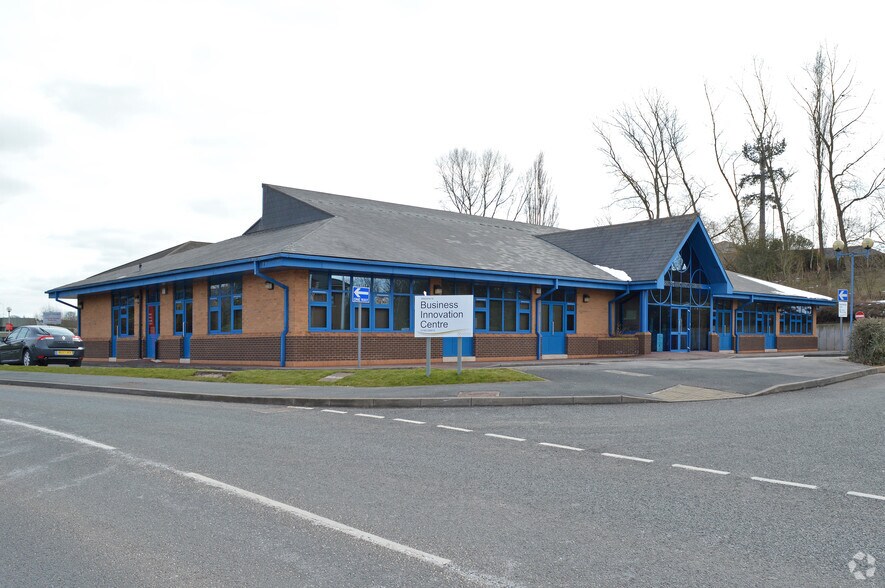 Beaconside, Stafford à louer - Photo du bâtiment - Image 2 de 4