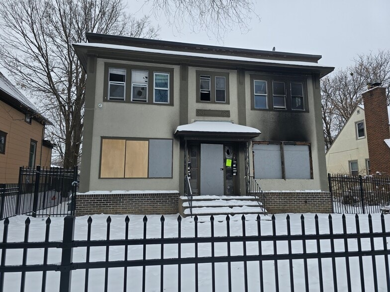 3245 Penn Ave N, Minneapolis, MN for sale - Building Photo - Image 2 of 16