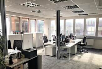 Office in Fontenay-sous-Bois for lease Interior Photo- Image 1 of 5