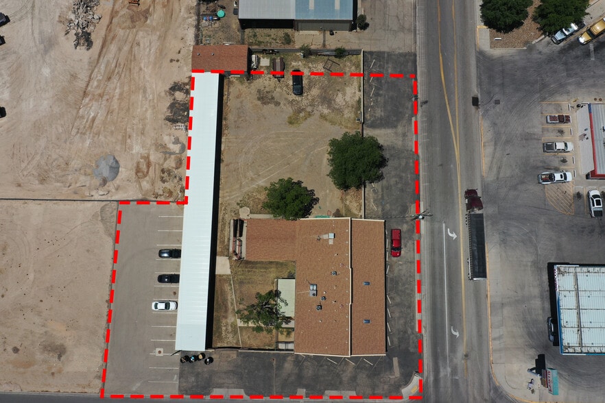 502 E College Blvd, Roswell, NM for sale - Building Photo - Image 2 of 2