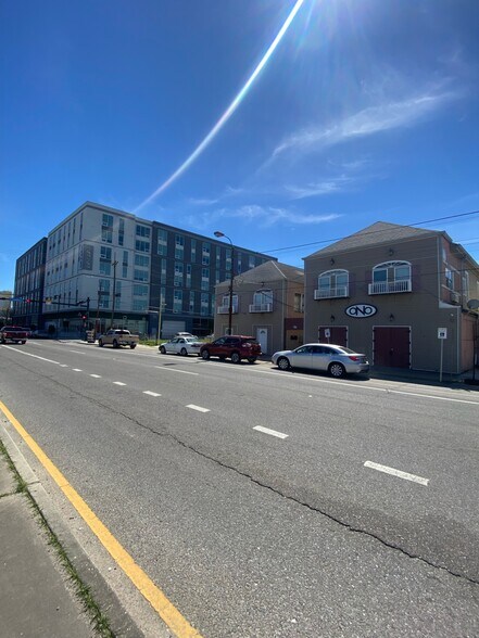 2514 Tulane Ave, New Orleans, LA for sale - Building Photo - Image 2 of 4